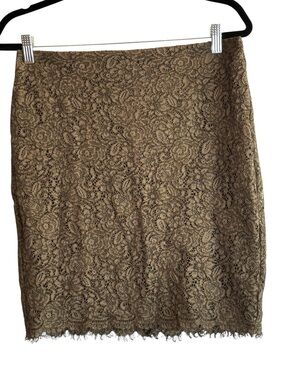 Banana Republic Lace Pencil Skirt Size 6 Brown Eyelash Hem Lined